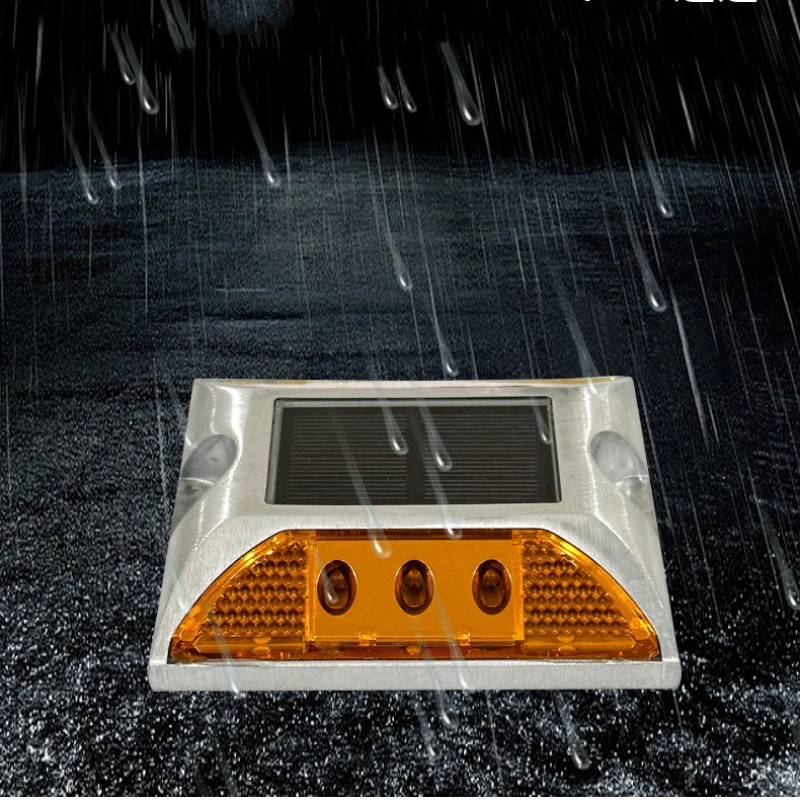 LED Solar Power Ground Marker  – Outdoor Power New Roads recenzja i cena